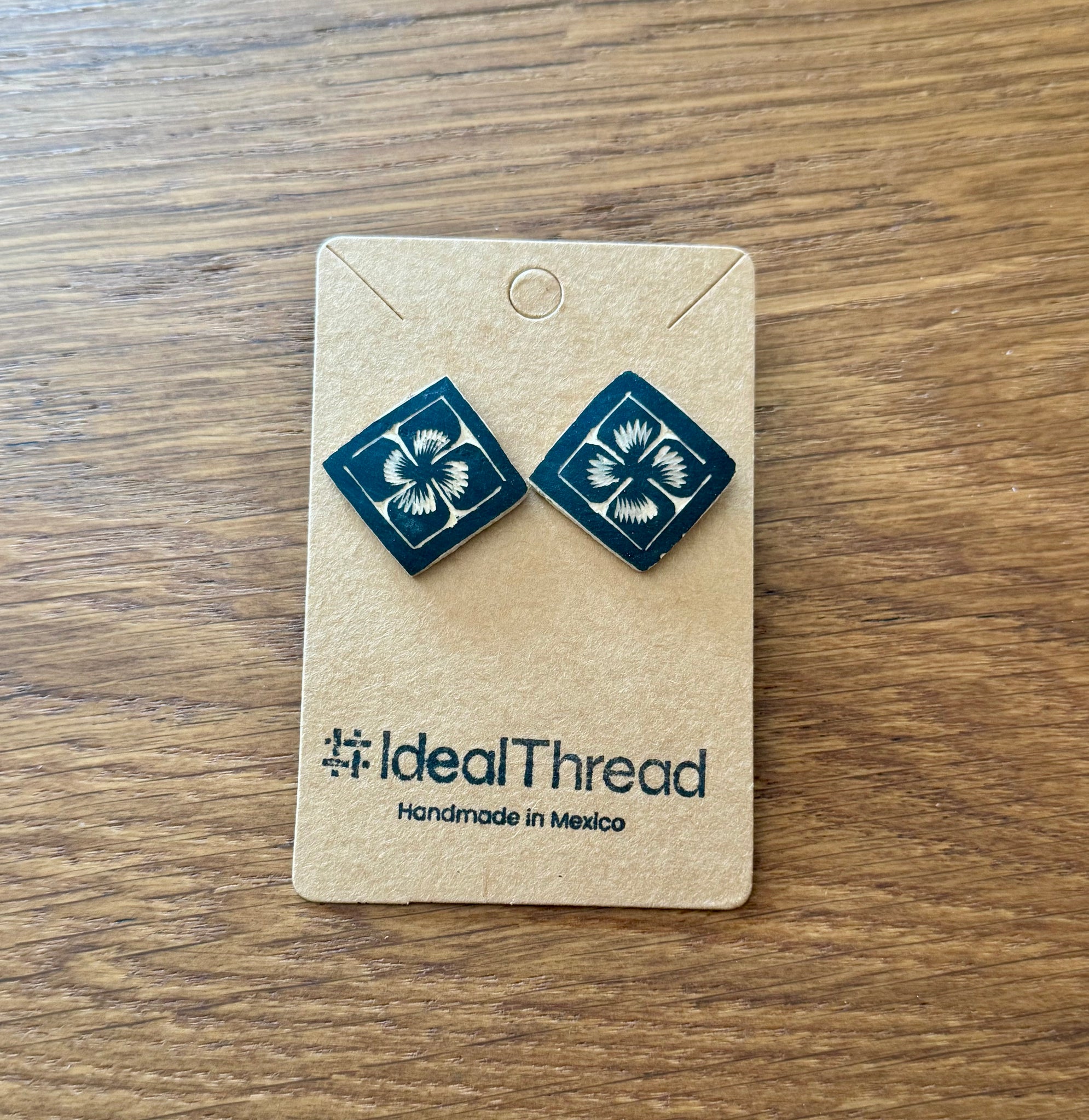 Jícara Earrings